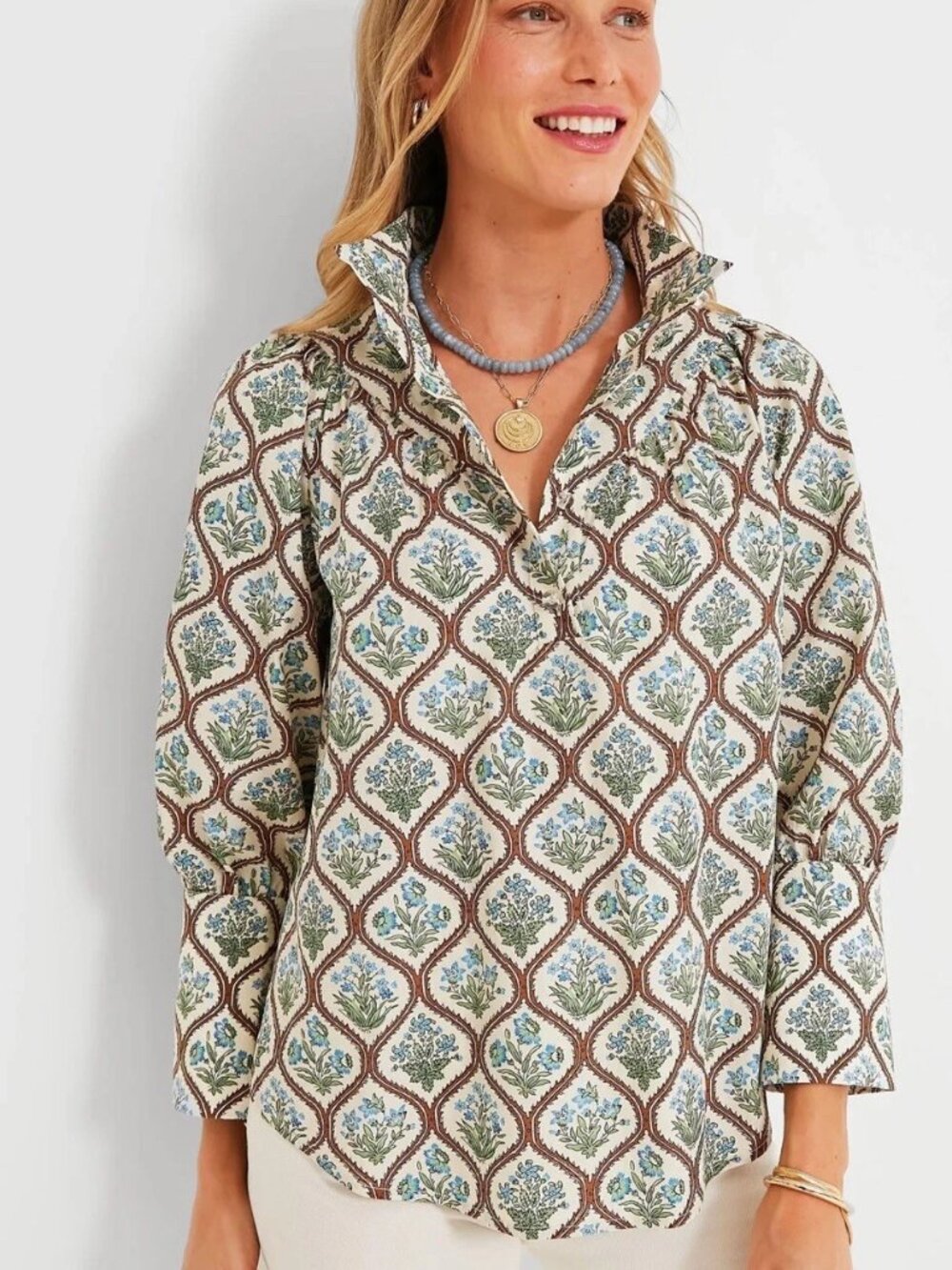 Tuckernuck Corrigan Blouse in Porcelain Bouquet Size Large